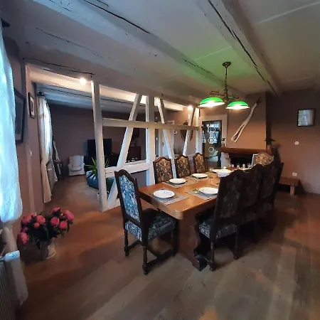 Dock 23 Apartment *